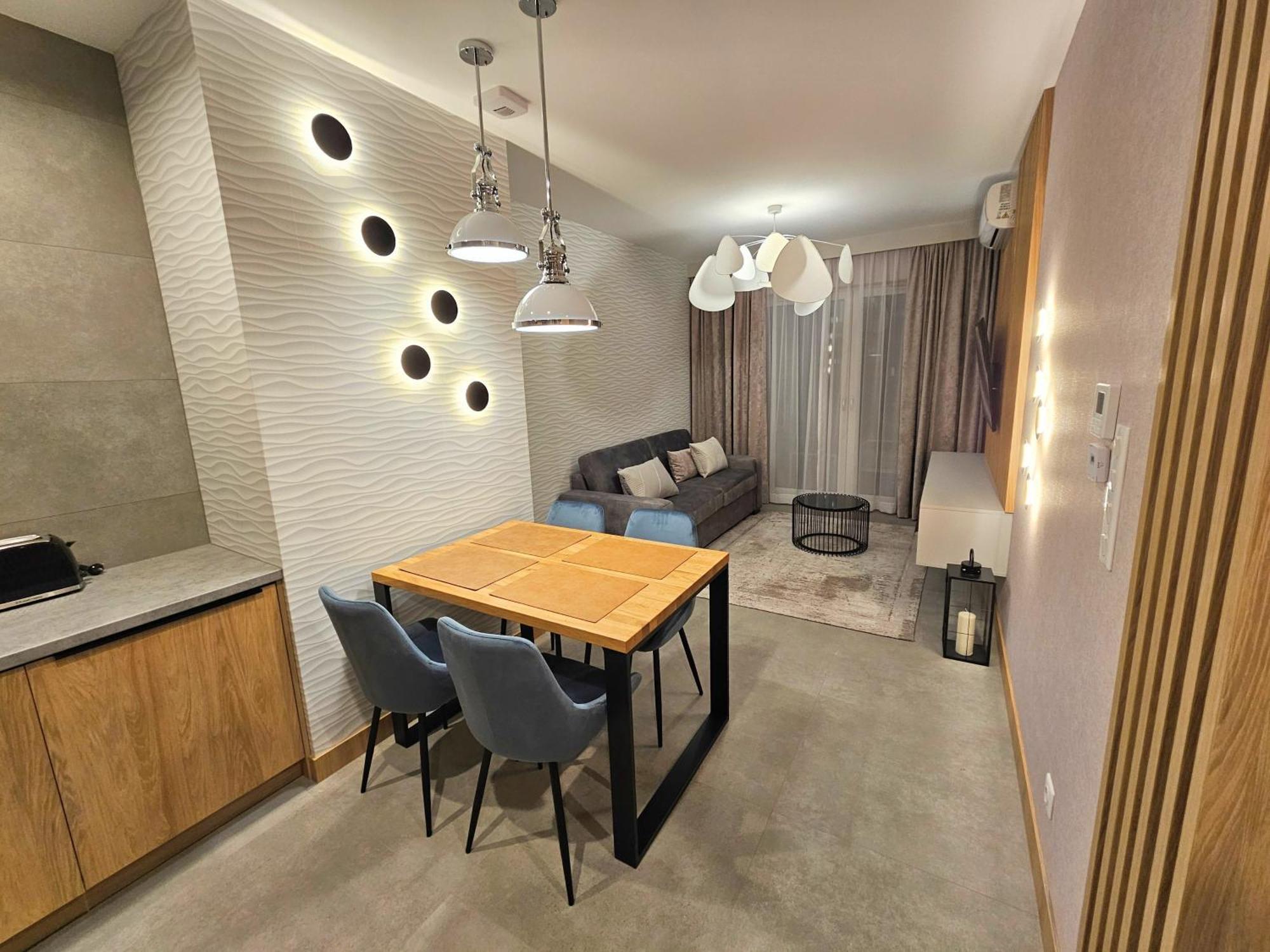 Seahome Baltic Waves Z Parkingiem * Misdroy